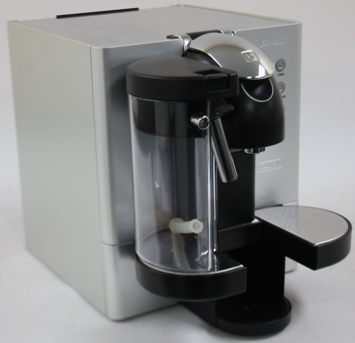 Delonghi Coffee Machine Nespresso Lattissima - EN720M