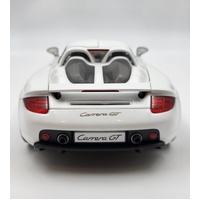 AUTOart Millennium Porsche Carrera GT 1:18 Diecast Model Car Collectible