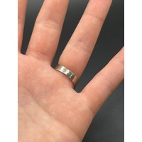 Ladies 18ct White Gold Gemstone Ring