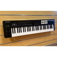 M-Audio Oxygen 61 Mark 4 MIDI Keyboard Controller + Drum Pads (Pre-owned)