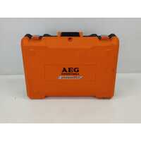 AEG 18V 2 Piece Fusion Tool Kit with Batteries and Charger in Case (Pre-owned)