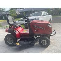 Victa Ride on Mower VSX 17.5/42 Briggs & Stratton EXi Series OHV 