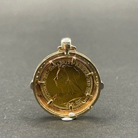 Unisex 22ct Yellow Gold Half Sovereign Pendant