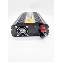 Auto XS 600W Power Inverter