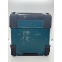 Makita DMR200 18V-12V Max Li-ion CXT Cordless Bluetooth Speaker Skin Only