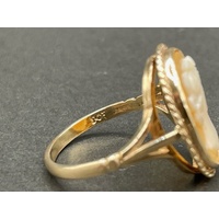Ladies 9ct Yellow Gold Cameo Ring