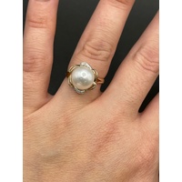 Ladies 9ct Yellow Gold White Pearl Ring