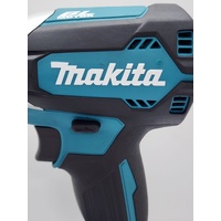 Makita DTD153 18V LXT Cordless Brushless Impact Driver with 3.0Ah Battery Pack