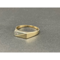 Mens 9ct Yellow Gold Signet Diamond Ring