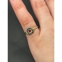 Unisex 9ct Yellow Gold Red Gemstone Ring