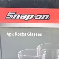 Snap-On 4 Pack Rounded Square Rocks Glasses SSX22P104 Premium Drinkware Set