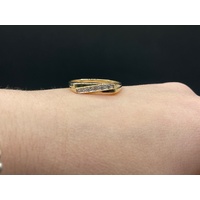 Mens 9ct Yellow Gold Diamond Signet Ring