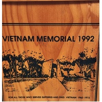 Vietnam Memorial 1992 Australian Forces Port Gift Box Mt. Aitken Estates 750ml
