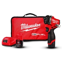 Milwaukee M12 Fuel 1/2 Inch Stubby Impact Wrench Kit with Friction Ring
