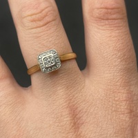 Ladies 9ct Yellow Gold Diamond Cluster Ring