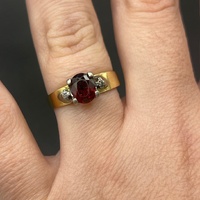 Ladies 18ct Yellow Gold Red Gemstone Vintage Design Ring