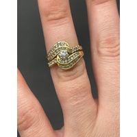 Ladies 18ct Yellow Gold 2 Ring Set Diamond Rings