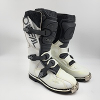 O'Neal Element Youth MX Boots White Black Size 2 US 34 EU Motocross