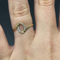 Ladies 18ct Yellow Gold Natural Diamond Ring