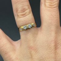 Ladies 18ct Yellow Gold Natural Diamond Ring