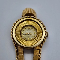 Carlto 17 Jewel 14k Gold Ladies Bracelet Vintage Watch Circa 1940s 1960s