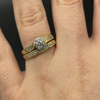 Ladies 18ct Yellow Gold 2 Ring Set Natural Diamond Rings