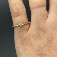 Ladies 18ct Yellow Gold Natural Diamond Ring