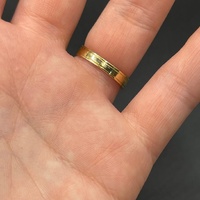 Unisex 18ct Yellow Gold Natural Diamond Ring