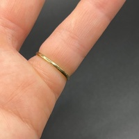 Ladies 9ct Yellow Gold Blue Gemstone & Diamond Ring