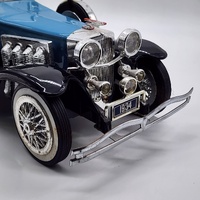 Jim Beam 1934 Duesenberg Model J Vintage Car Decanter 1980s