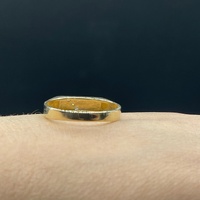 Mens 9ct Yellow Gold Diamond Signet Ring