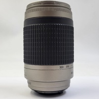 Nikon AF Nikkor 70-300mm f/4-5.6 G Silver Telephoto Lens with Hood