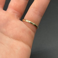 Ladies 9ct Yellow Gold Cubic Zirconia Ring