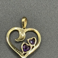 Ladies 9ct Yellow Gold Purple Stone Heart Pendant