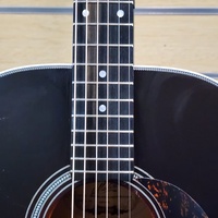 Maton Troubadour Dreadnought AP5 Pro Acoustic Electric Guitar and Case