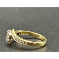 Ladies 9ct Yellow Gold Diamond Bridal Ring Set Ring