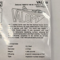 VALOM Mark 7 Nuclear Bomb Model Kit 1:72 Scale Military Aircraft Accessory Plastic Model