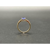 Ladies 9ct Yellow Gold Blue Gemstone Ring