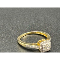 Ladies 9ct Yellow Gold Diamond Cluster Ring