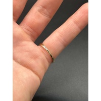 Ladies 9ct Yellow Gold Cubic Zirconia Ring