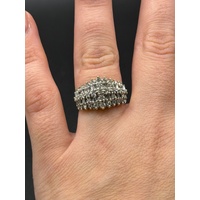 Ladies 9ct Yellow Gold Diamond Cluster Ring