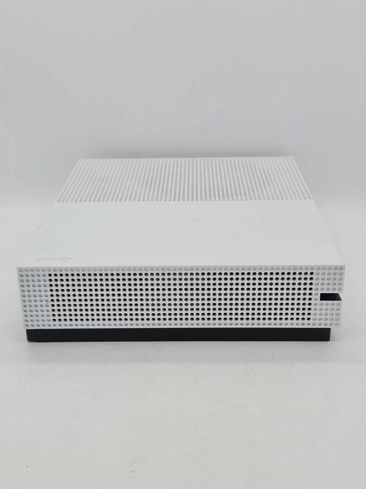 Microsoft Xbox One S 500GB Console (White) - Pre-Owned
