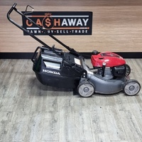 Honda Petrol Lawn Mower with Catcher