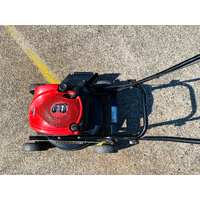Masport Briggs & Stratton 625 Series 190cc 2014 Prime Start-Up Side Discharge