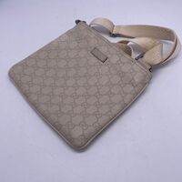 Gucci White Guccissima Leather Messenger Bag Hawaii Exclusive 2007