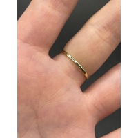 Ladies 9ct Yellow Gold Red Gemstone Ring