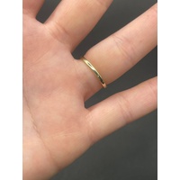 Ladies 9ct Yellow Gold Blue Gemstone Ring