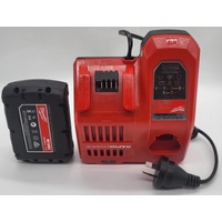 Milwaukee C18 PCG Caulking Gun Kit with 2.0Ah Battery and Charger