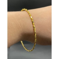 Ladies 21ct Yellow Gold Round Twist Bangle
