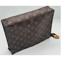 Louis Vuitton Monogram Toiletry Pouch 26 with Box and Dust Bag